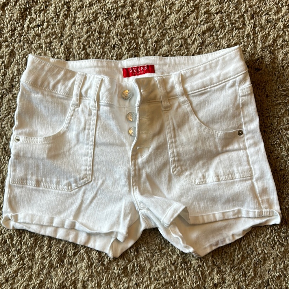 Guess jean shorts w/ real pockets